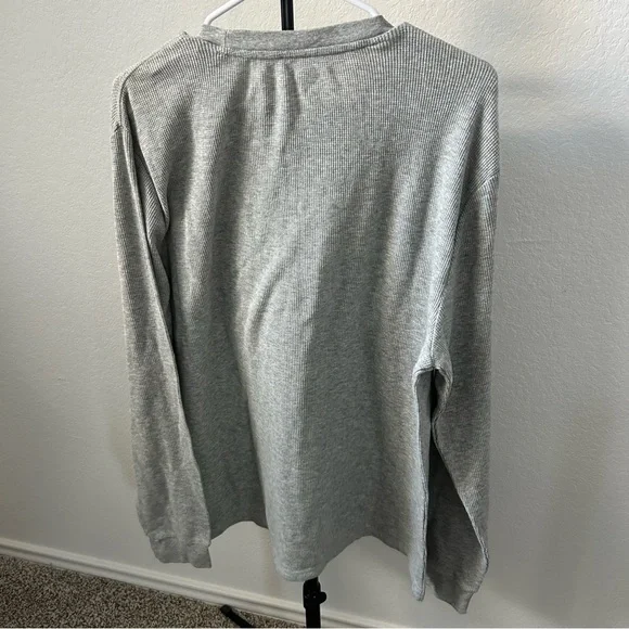 🌿 Old Navy Heather Gray Waffle Knit Crewneck - Picture 3 of 3